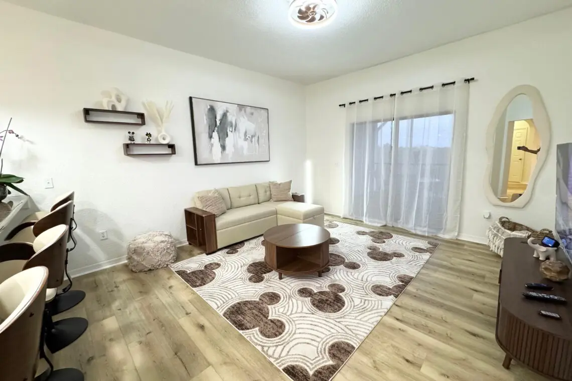 8e466c5760294909824b29debc199513 LargeOriginal.jpg