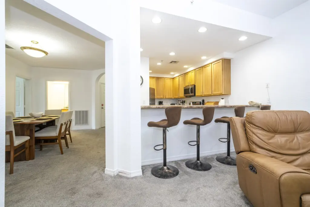 acc67dfd5819439eae7a3ee91a0a9e67 LargeOriginal.jpg