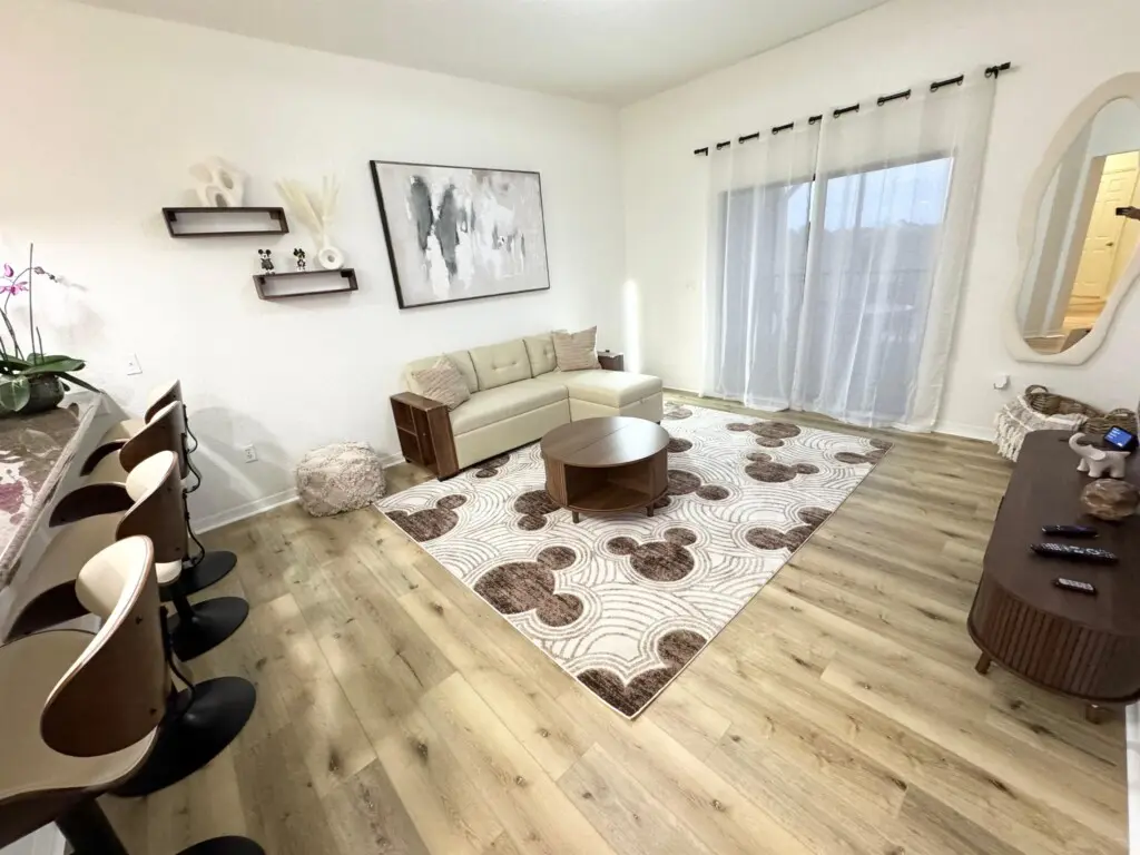 de1c811cfaa4453087dc1e90bf7fe2ec LargeOriginal.jpg