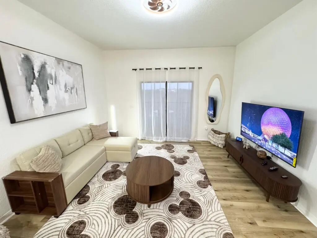 edd66b2a747d4a8d84178dc8a8d434ae LargeOriginal.jpg