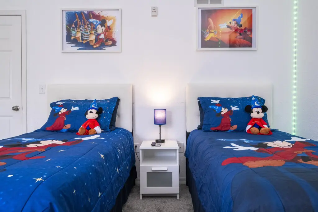 02eab2494e6f420b9c3a29eed939931e LargeOriginal.jpg