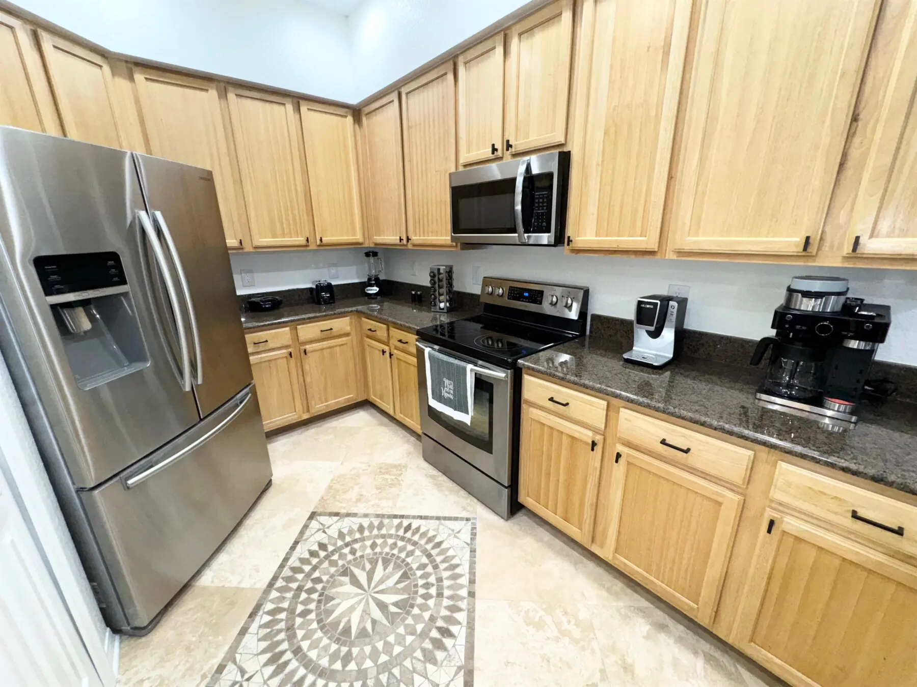 0fb768295f9a40219af046717878b58b LargeOriginal.jpg