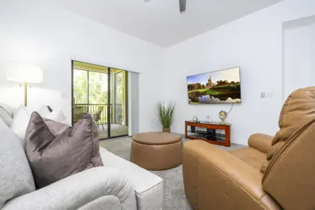 1353e402fe9347b283bd35d837f1fa41 LargeOriginal.jpg