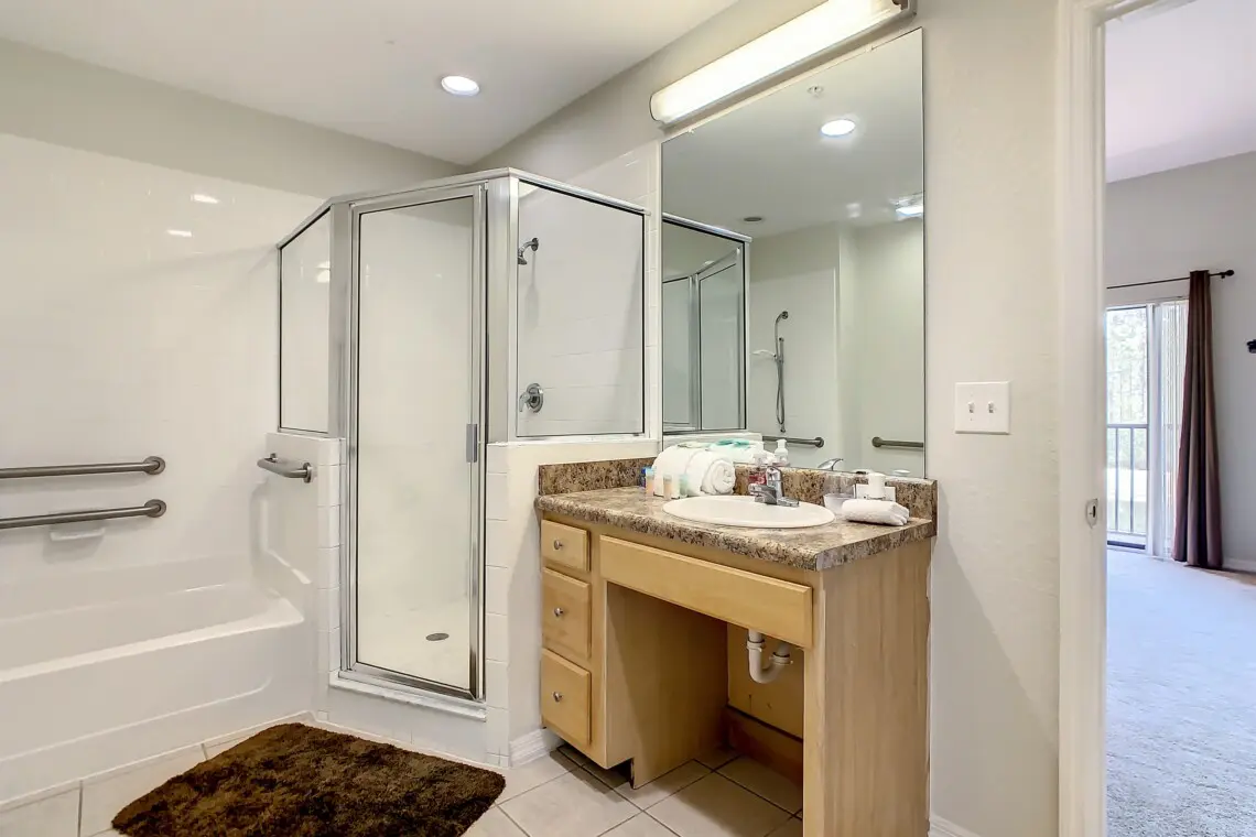 168457e635a14529bbedbd6cea3a12b7 LargeOriginal.jpg