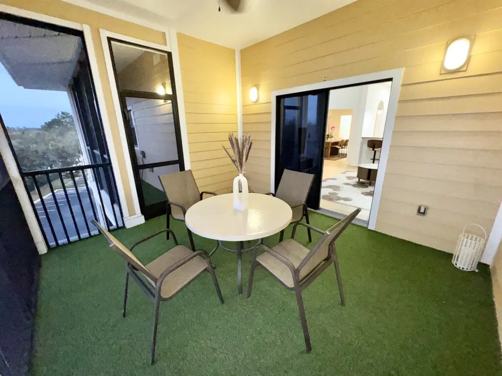 21348efe952744d2b736a11cc7f28c52 LargeOriginal.jpg