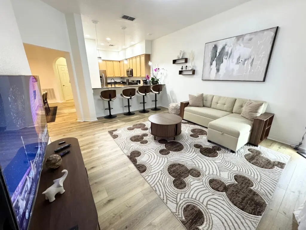 30c813f325654f9285b1c43668e950ff LargeOriginal.jpg