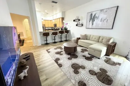 30c813f325654f9285b1c43668e950ff LargeOriginal.jpg