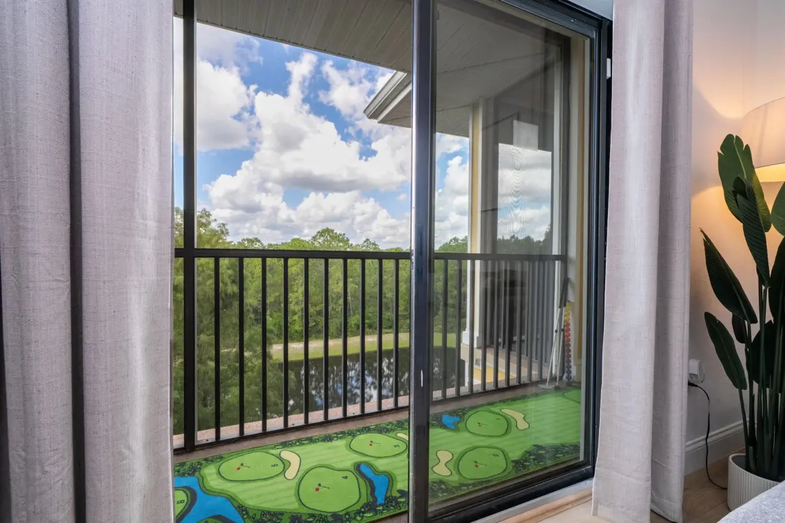 3e54eb8870974c0ba0bb15a1b2585e53 LargeOriginal.jpg