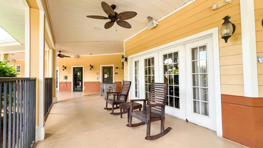 488295fd07044a89a2000503ed5db265 LargeOriginal.jpg