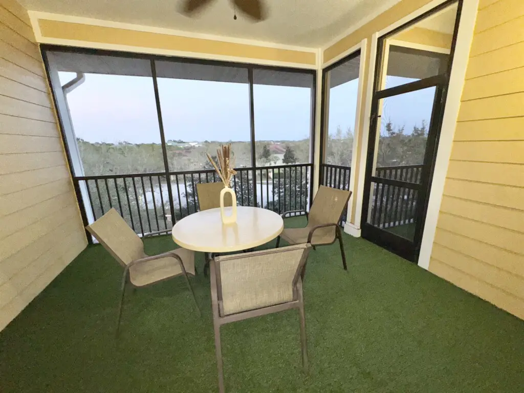 4b8337c8bfee4529bec911f4a7b3f84f LargeOriginal.jpg