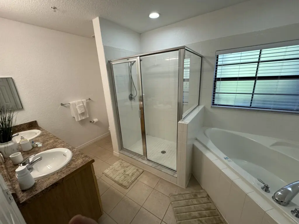 61997233949f498291ae2b55478bccad LargeOriginal.jpg