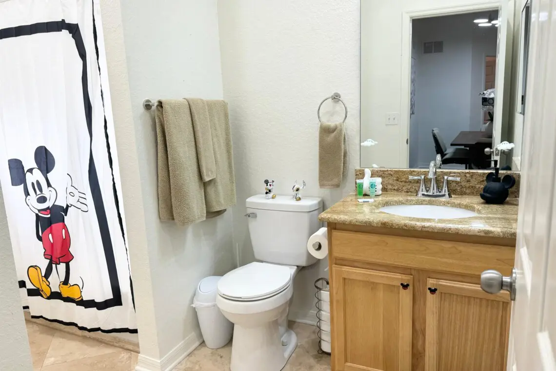 6a4ffc8a9d284d6da9ff0b59df77b4d9 LargeOriginal.jpg