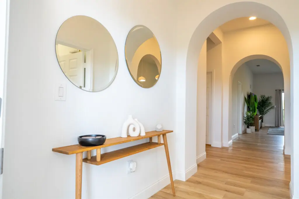 6c52f447fe844bd082172385d014be27 LargeOriginal.jpg