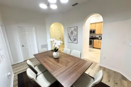 8938ac1ef4094bc79476d8a1a701ec30 LargeOriginal.jpg