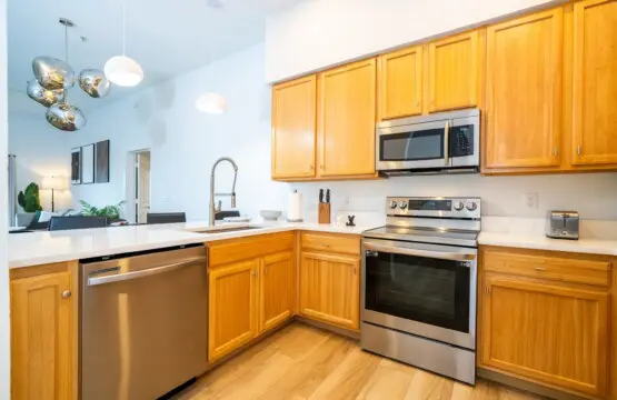 90773e734a5340d09c134d2b123f9261 LargeOriginal.jpg