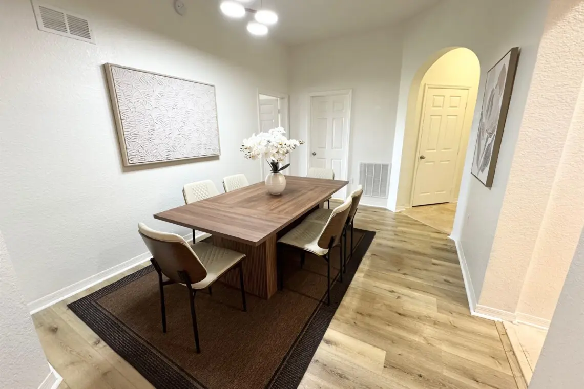 94362137237f4012a1dedfc367da1948 LargeOriginal.jpg