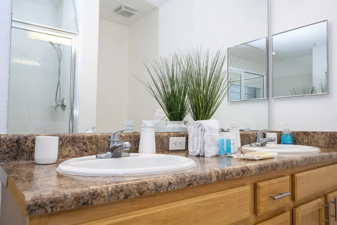 964fb3e4699f4493952fe7ae94f09c07 LargeOriginal.jpg