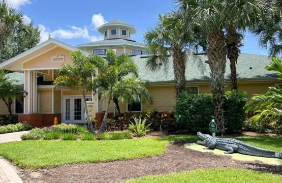 c4b73da172334b90b34215bc73257d10 LargeOriginal.jpg