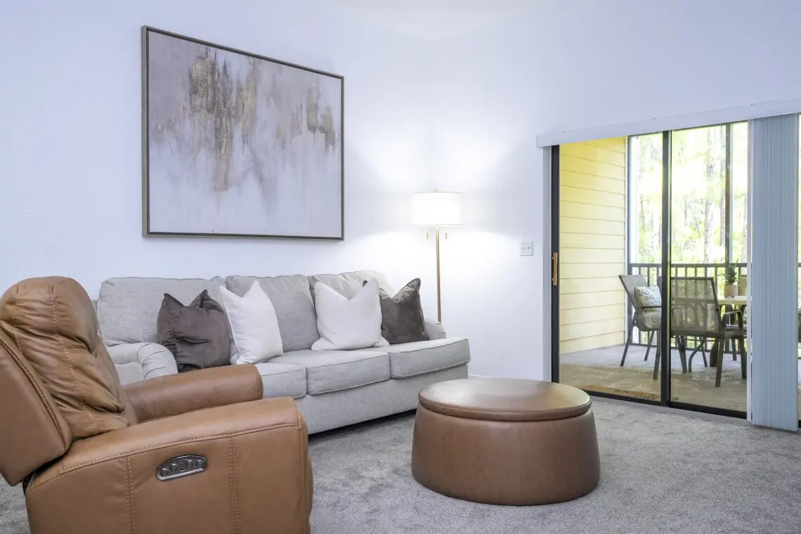 c87abbb093604ac895311ae239279707 LargeOriginal.jpg