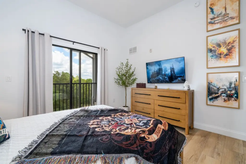 d7c588eaee684108b017089f3c6c1c09 LargeOriginal.jpg