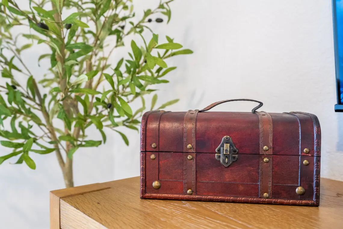 feed5062aa0e495cb2131048f2f13051 LargeOriginal.jpg