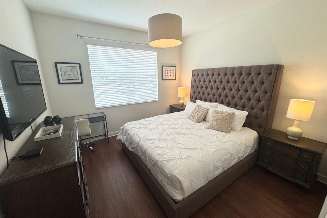 5d13bed5ea9d4b80b7f8c3c659233a8d LargeOriginal.jpg