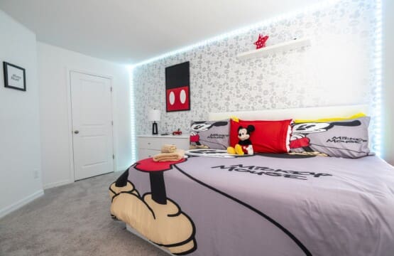 72e686966ef44baf9af0eda6049d2055 LargeOriginal.jpg