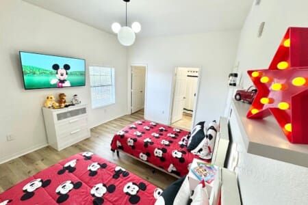 f2bed7a8a625470c9ec7da257f321a6e LargeOriginal.jpg